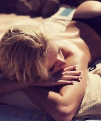 Молодая, стройная, сексуальная брюнетка. Готова исполнить все твои фантазии и желания. Приходи ко мне и окунись в мир страсти и наслаждения. 8635, 31 год